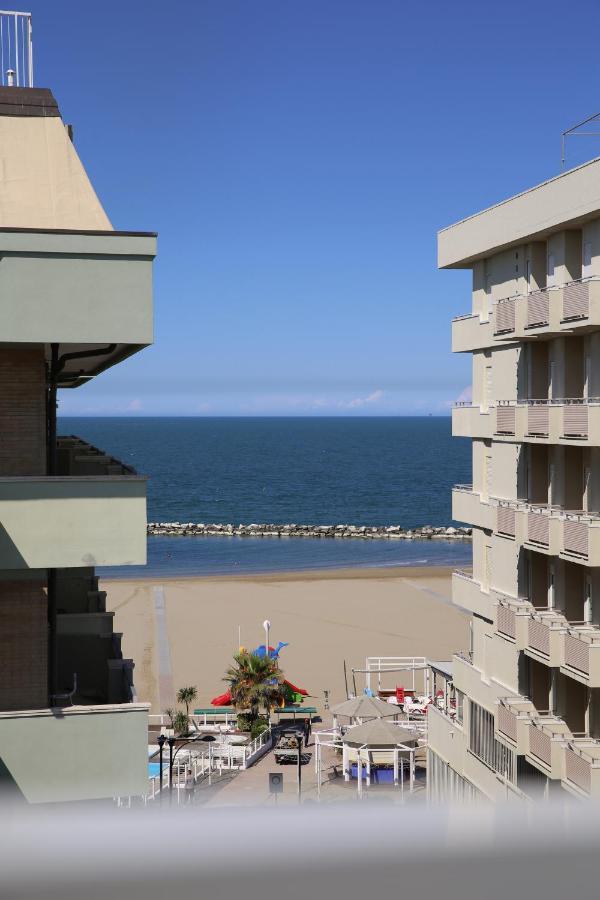 Hotel Philadelphia Cattolica Exteriör bild