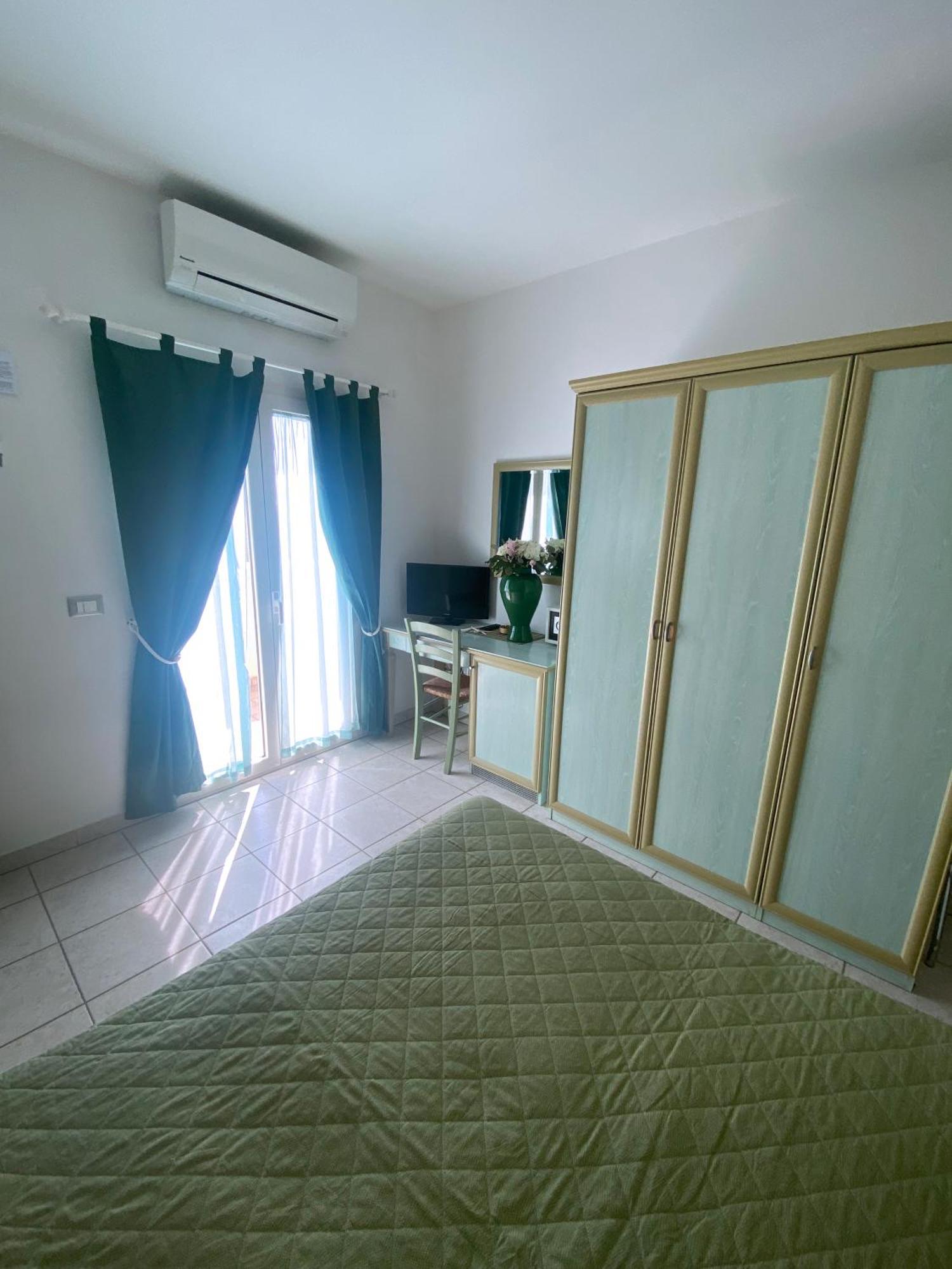 Hotel Philadelphia Cattolica Rum bild